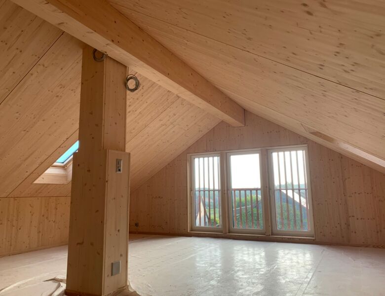 Zimmer- und Bedachungsarbeiten